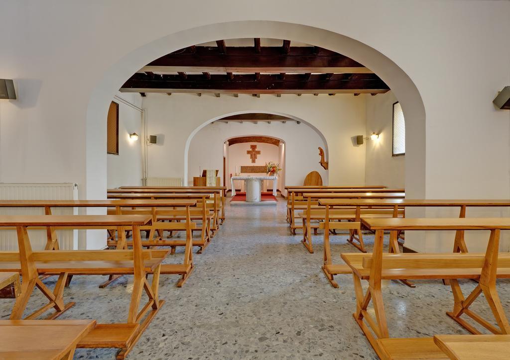 The Church Village Rom