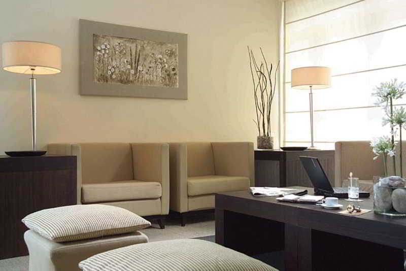 The Church Village Hotel Rom